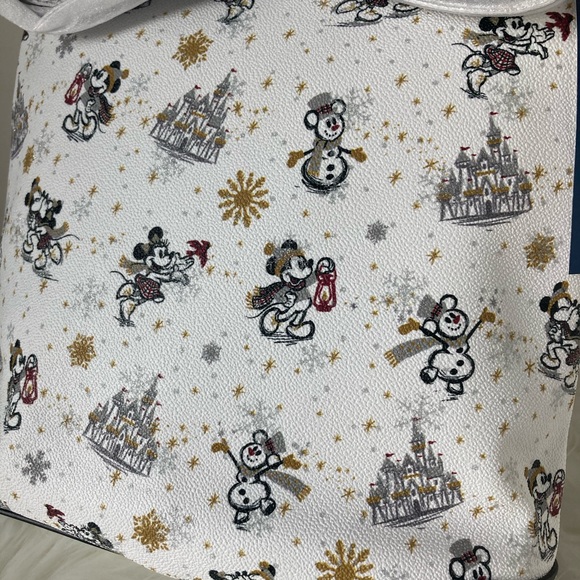 Disney Dooney & Bourke Bag 2020 Mickey & Minnie Christmas Holiday Crossbody NWT - Picture 6 of 11